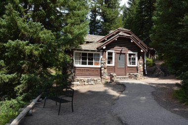 Yellowstone Millî Parkı 13 Nisan 2013 itibariyle ABD'de Johny çuval kulübede