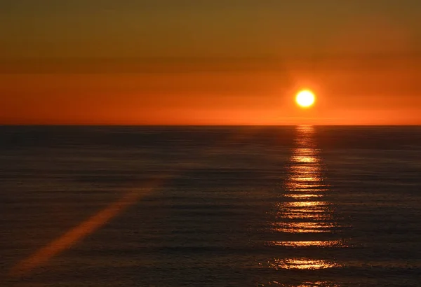 Sonnenuntergang über der Pazifikküste — Stockfoto