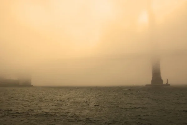 Golden Gate bridge in strong haze. San Francisco, Sepia toned — Stock Photo, Image