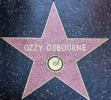 Ozzy Osbourne yıldız yolda