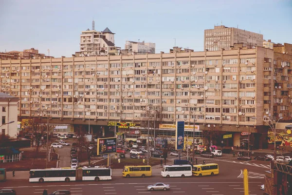 Blick von oben auf die Straßen Kiews — Stockfoto