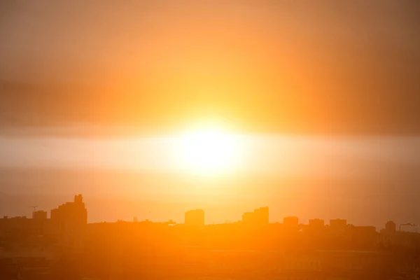 Puesta de sol sobre Kiev — Foto de Stock