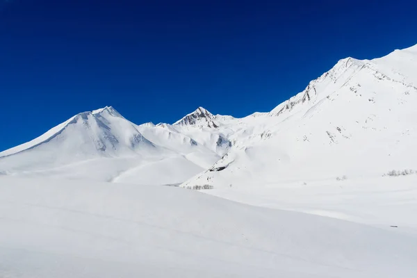 Lyžařské středisko Gudauri v Gruzii — Stock fotografie