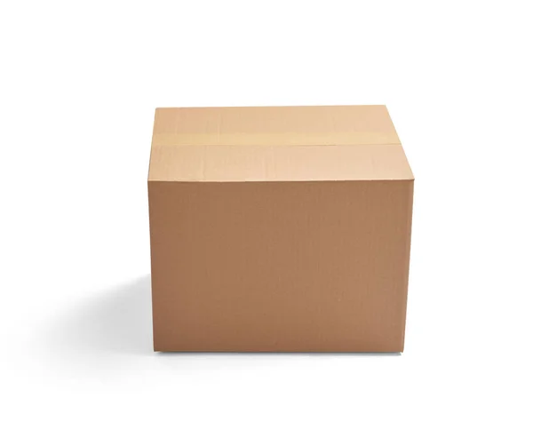 Beyaz Arkaplanda Bir Karton Kutuyu Kapat — Stok fotoğraf