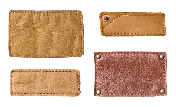 beyaz zemin üzerine çeşitli jeans etiket topluluğu. her biri ayrı ayrı vurdu.