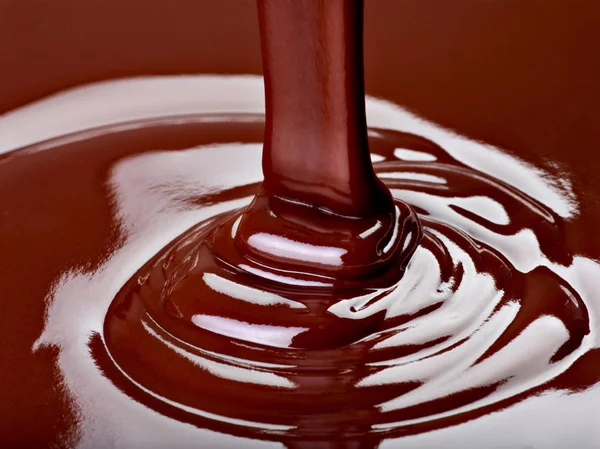 çikolata şurubu tatlı yiyecek