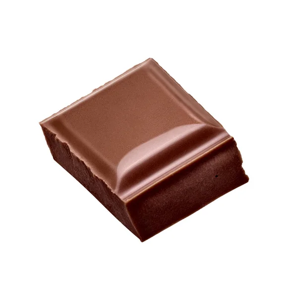 Nahaufnahme Von Schokoladenstücken Stapel Fallen Auf Weißem Hintergrund — Stockfoto