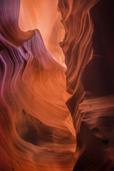 羚羊峡谷是在美国西南部-访问量最大和最拍照槽峡谷. — 图库照片