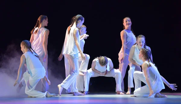 Oroszország Szentpéterváron 2016 Nyitott Dance Festival 2016 Gyerekek Fehér Táncol — Stock Fotó