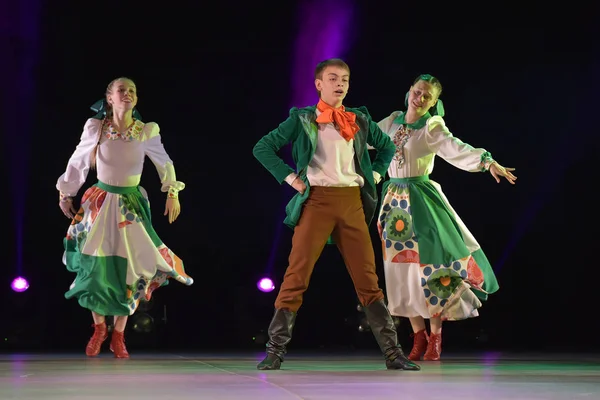 Russia Petersburg 2018 Children Dance Group Festival Flowers Life Dance — стоковое фото