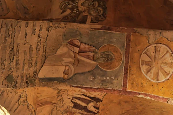 DEMRE, TÜRKEI - 13.072014 Fresken in der Sankt-Nikolaus-Kirche in Demre, Türkei. Es ist eine alte byzantinische Kirche — Stockfoto