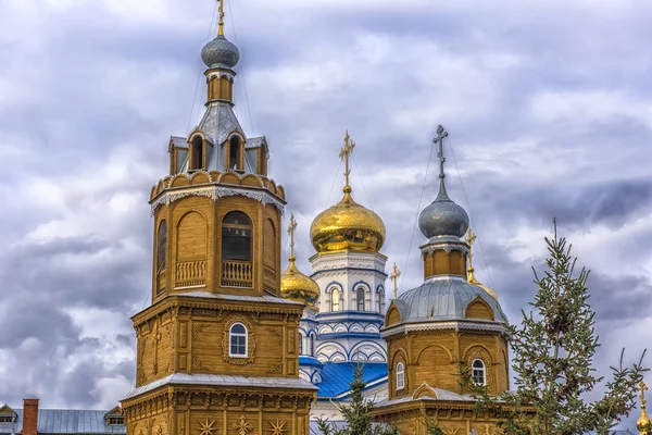 Тихвінської Божої Матері Bogorodichny Успенський монастир-православний жіночий м — стокове фото