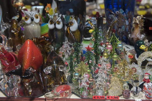 Венеция, Италия 04,01,2018: Магазин традиционных сувениров — стоковое фото