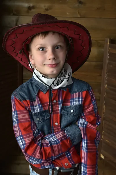 Jongen in cowboy-hoed — Stockfoto