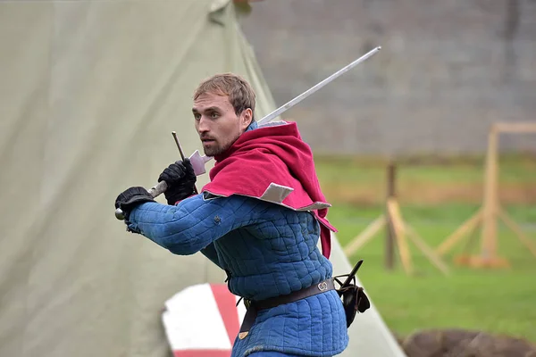 Festival of medieval reconstruction "Russian fortress", Fencing — Stock Photo, Image