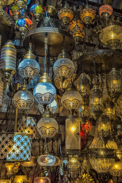 Lampade in vendita su Grand Bazaar — Foto Stock