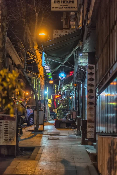 Nocne ulice starego miasta, dzielnicy Sultanahmet — Zdjęcie stockowe
