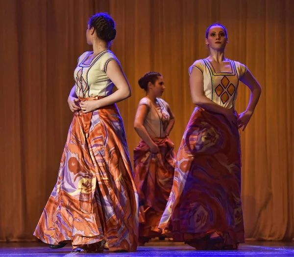 Festival de Dança Aberta-2016 Grupo de dança infantil realiza Flamenc — Fotografia de Stock