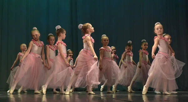 Rosja Sankt Petersburg 2016 Open Dance Festival 2016 Dziecięca Grupa — Zdjęcie stockowe