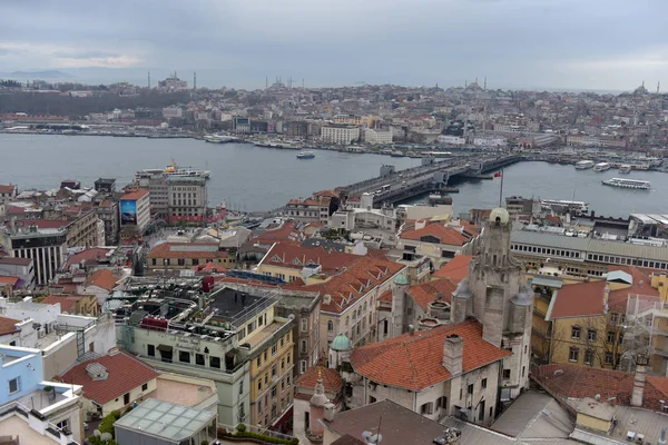 Vista della città dall'alto della Torre di Galata — Foto Stock