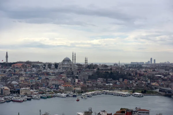 Pohled na město z výšky Galata Tower — Stock fotografie