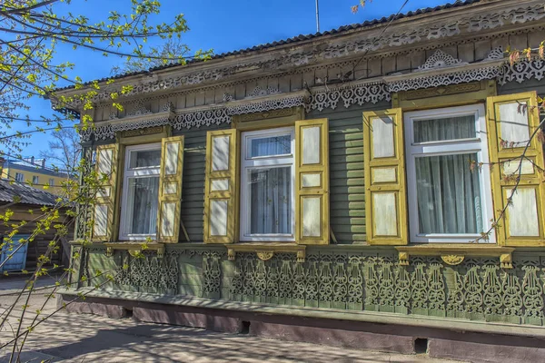 Rússia Irkutsk 2018 Arquitetura Madeira Sibéria Casas Madeira Ruas Centro — Fotografia de Stock