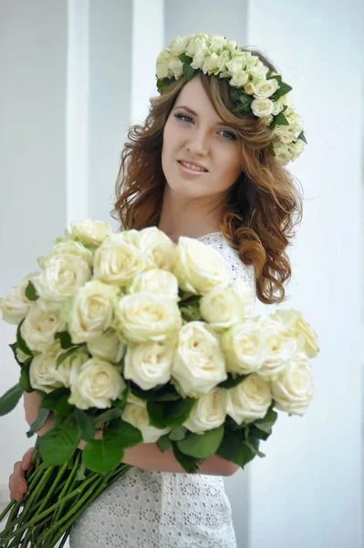 Retrato de mujer feliz. Precioso, glamour . —  Fotos de Stock