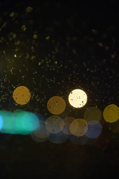 Gotas y luces en el fondo , — Foto de Stock