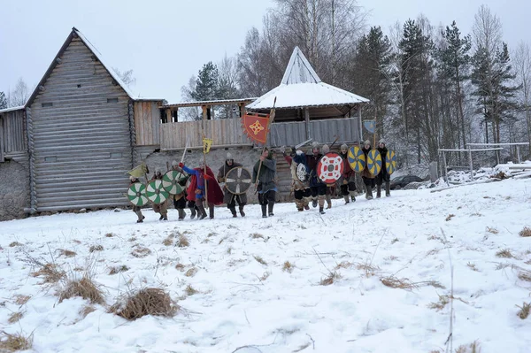 El festival es una reconstrucción histórica de la era vikinga en —  Fotos de Stock