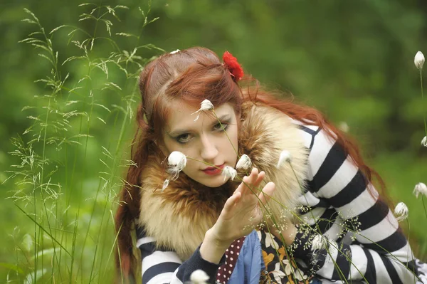 Red-haired gypsy with a tambourine — 스톡 사진