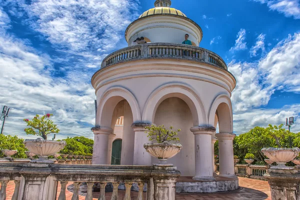 Palais d'été et jardins Rama IV à Koh Sichang, Chonburi, Thaïlande — Photo