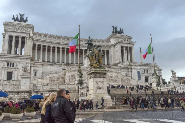 意大利 2018维托利亚诺 意大利 皮亚扎伊马纽尔一世国王纪念碑 — 图库照片