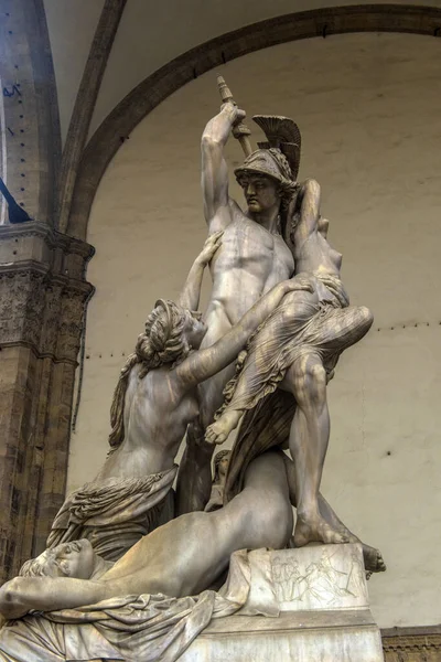Italien Florenz 2018 Statuen Vor Der Fassade Eines Alten Gebäudes — Stockfoto