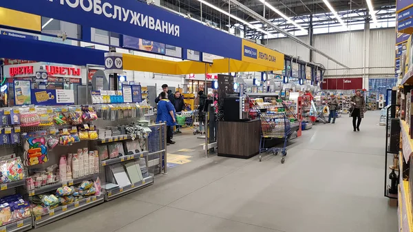 Rusko Petrohrad 2020 Kupující Cash Zóně Supermarketu — Stock fotografie
