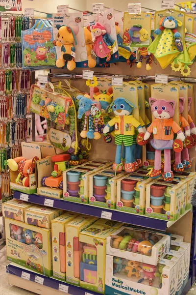 Tsjechië Praag 2016 Speelgoed Planken Een Kinderwinkel — Stockfoto