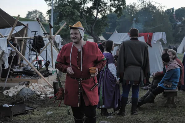 Russie Vyborg 2011 Les Gens Vêtements Médiévaux Festival Reconstruction Historique — Photo