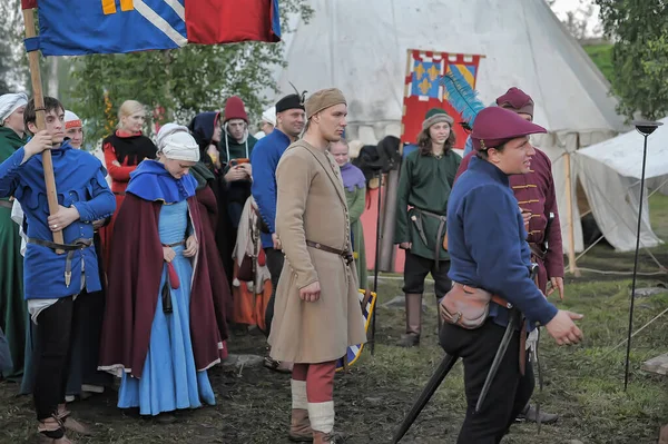 Russie Vyborg 2011 Les Gens Vêtements Médiévaux Festival Reconstruction Historique — Photo