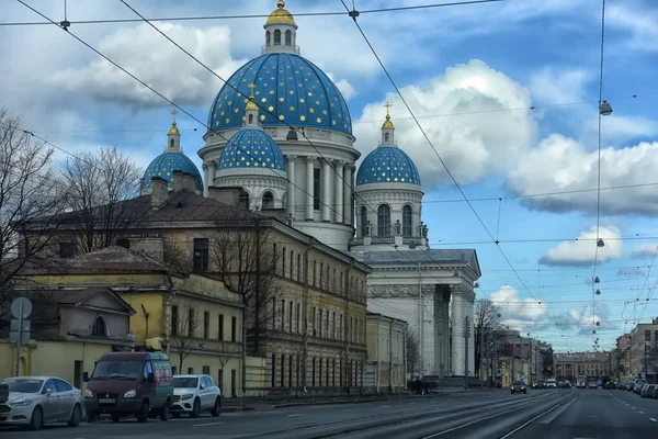 俄罗斯 圣彼得堡 2020年3月30日市中心空旷的街道在检疫期间因禽流感流行 — 图库照片