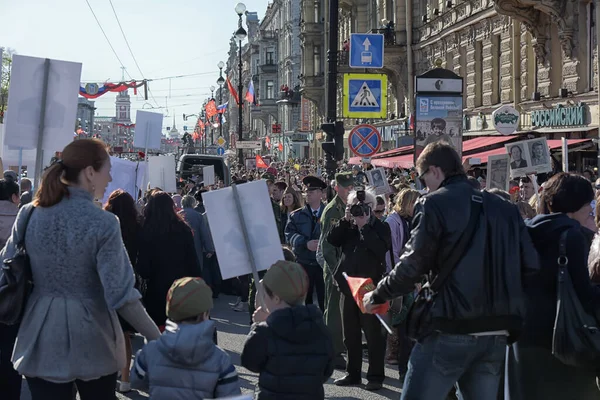 Russia Petersburg 2015 Immortal Regiment Nevsky Prospekt Victory Day — Stock Photo, Image