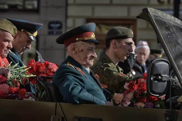 Rússia Sankt Petersburg Maio 2015 Dia Vitória Desfile Regimento Imortal — Fotografia de Stock