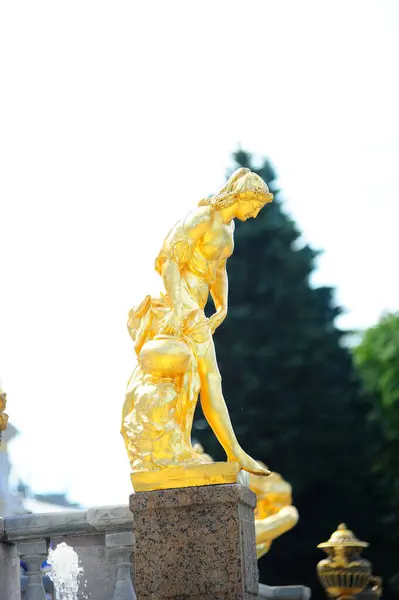 Rusia San Petersburgo 2019 Esculturas Fuentes Peterhof Verano — Foto de Stock