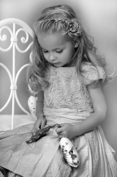 Cute Little Blonde Girl Pink Dress Curls Beautiful Hairstyle — Stock Photo, Image