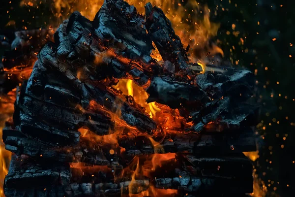 Ognisko Zbliżenie Ogień Ogień Drewnie — Zdjęcie stockowe