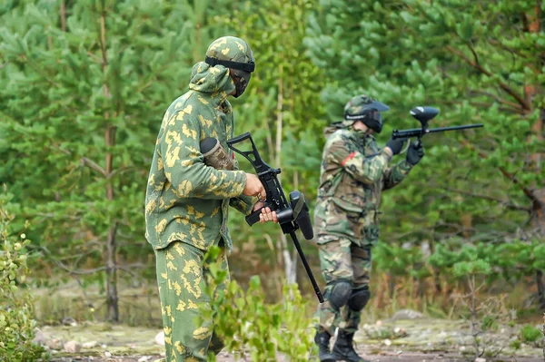 Szentpétervár Oroszország 2017 Szabadtéri Paintball Torna Nyár Végén Természetben Emberek — Stock Fotó