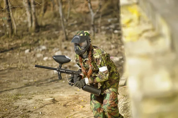 Petersburg Russia 2017 Açık Hava Paintball Turnuvası Yazın Sonunda Kamuflajlı — Stok fotoğraf