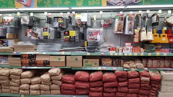 Rusland Petersburg 2020 Goederen Voor Barbecue Landrecreatie Een Supermarkt — Stockfoto