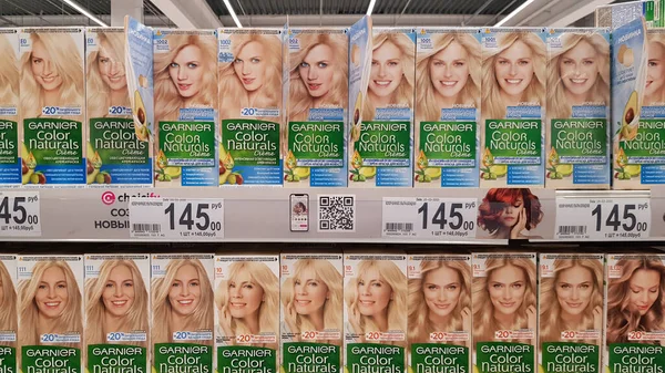 Rosja Sankt Petersburg 2020 Farba Włosów Sprzedaż Supermarkecie — Zdjęcie stockowe