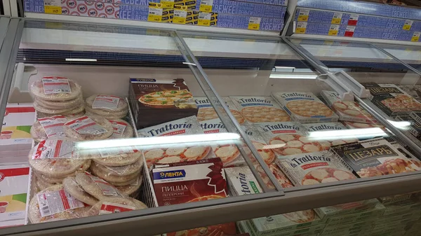 Russland Petersburg 2020 Verschiedene Tiefkühlkost Zum Verkauf Supermarkt — Stockfoto