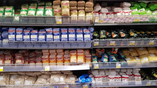 Russie Saint Pétersbourg 2020 Poupées Vendre Dans Supermarché — Photo