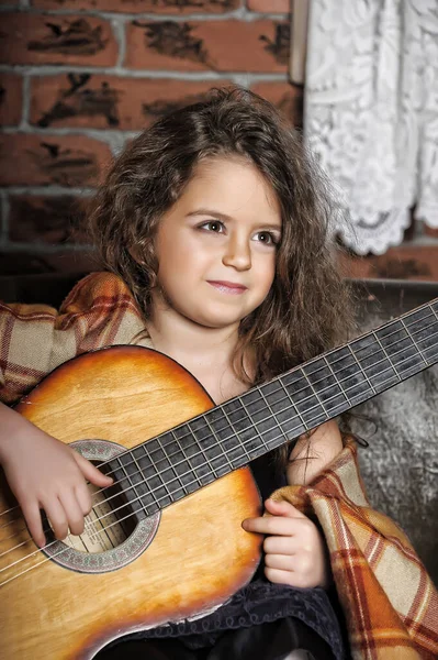 Little Gypsy Girl Guitar Her Hands — Stock Photo, Image